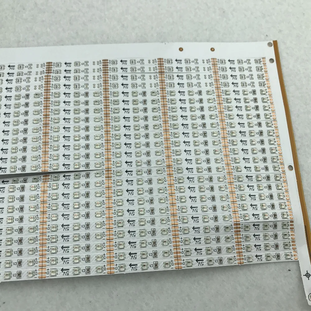 144 светодиодный s/m/WS2812C-/светодиодный адресуемый Пиксельная полоса; гибкий/DC5V/RGB полный цвет/IP20/белый PCB/4 мм широкий PCB/2 м длиной/