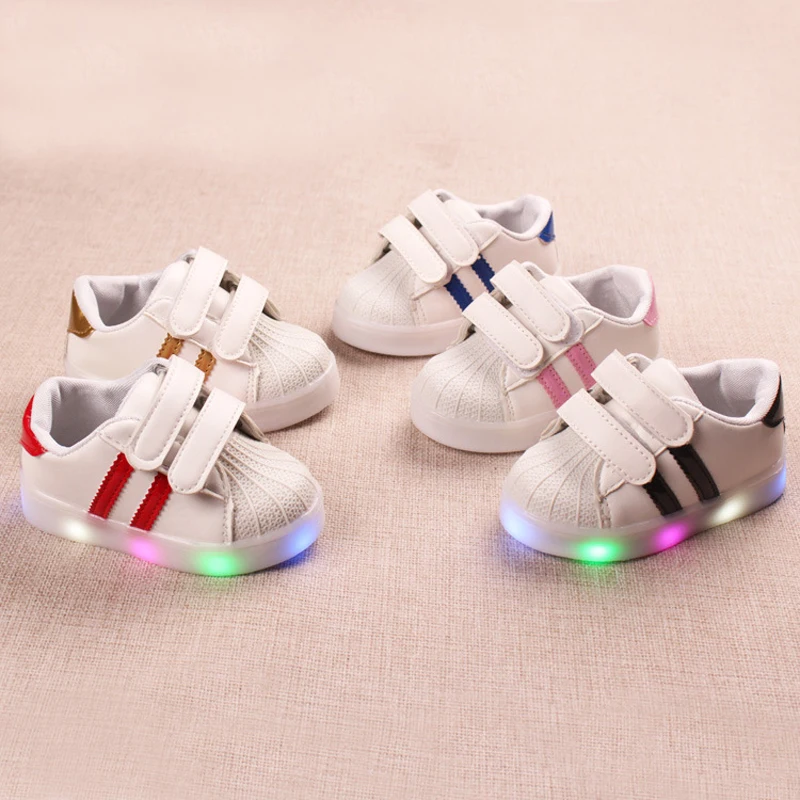 Classic New famous brand baby casual shoes Patchwork cool girls boys shoes LED lighted infant tennis cool baby sneakers footwear