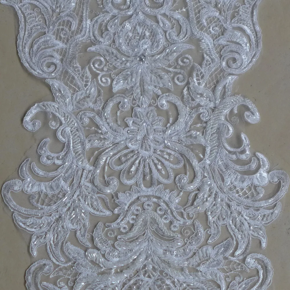 L1300768