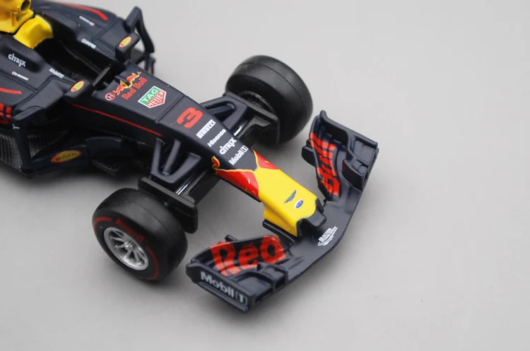 BBurago 1:43 F1 2017 RedBull команды RB13 литья под давлением гоночный автомобиль