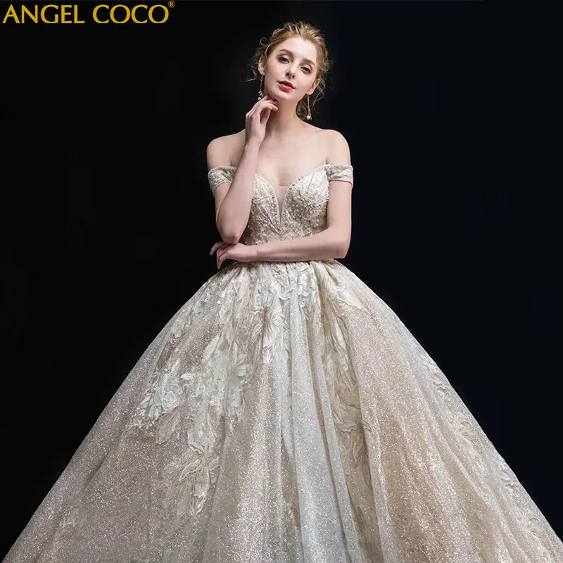 

Champagne Gold Work Early Pregnancy Maternity Wedding Dress 2018 New Court Big Tailed Princess Dream Bride Married Star Crystal