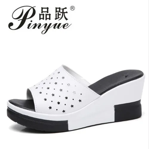 

Women Summer Slides Fashion Leisure shoes women platform wedges Peep Toe Sandals Thick Slippers leather casual slippers