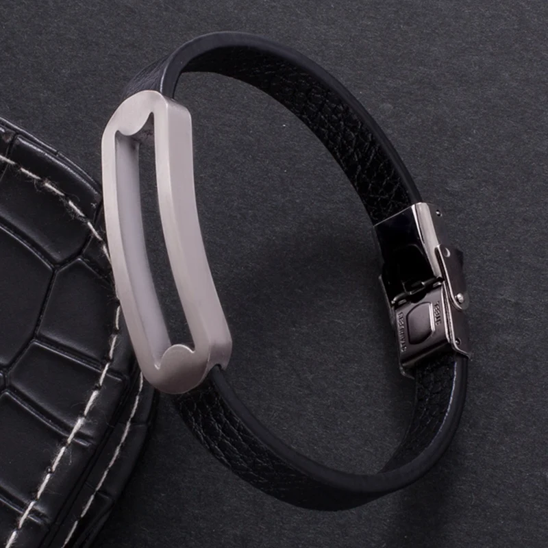 

Wholesale Fashion Men Jewelry Hollow Out Stainless Steel Bracelet PU Leather Bracelet Charm Bangles for Men Punk Wristband PW725