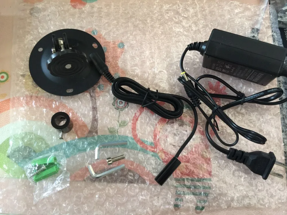 

Laser marking cross lamp with a fixed bracket, embroidery machine accessories.