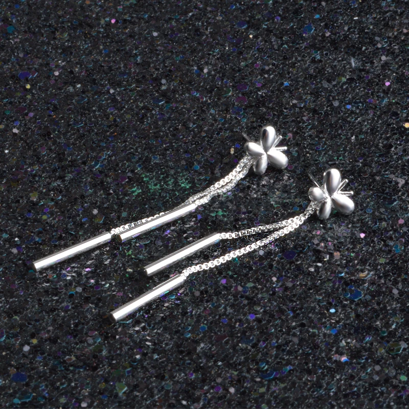 HTB1AwovliOYBuNjSsD4q6zSkFXaP