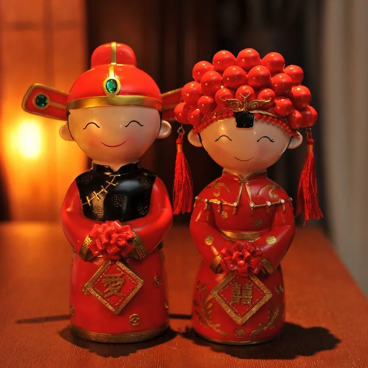 

Wedding new home decorative home accessories bride and groom doll ornaments resin ornaments wedding gift ideas and practical