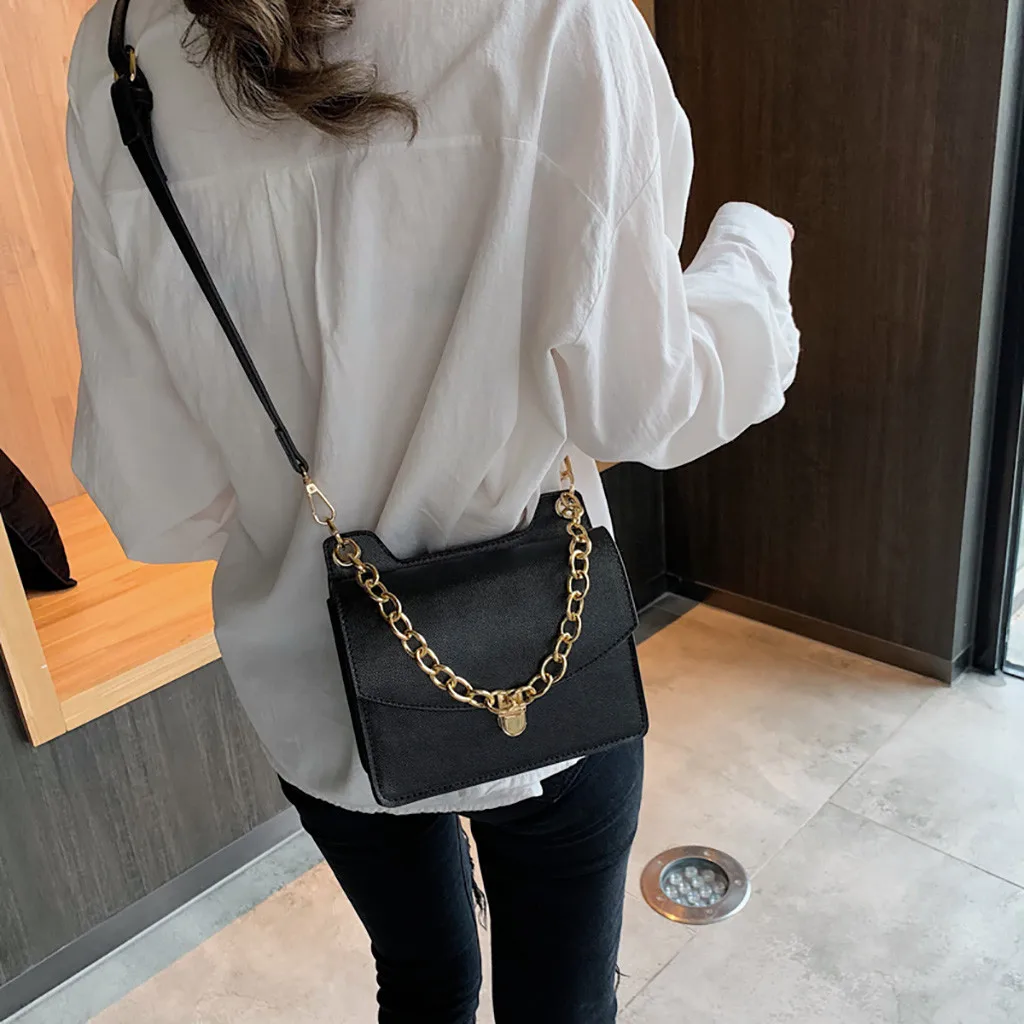 

Womens Texture New Simple Style Wild Shoulder Bag Fashion Chain Small Square Bag Small Flap bag High Capacity Bag Travel