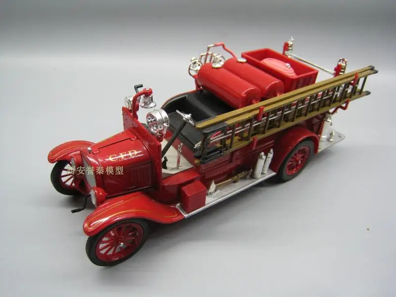 Подпись 1/32 масштаба Винтаж автомобиля FORD пожарная машина литья под давлением металлическая модель грузовика игрушка для коллекции