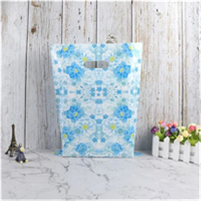 Цельность 50 шт больше размер рисунка Ювелирных изделий пластиковый мешок свадебный подарок толстый бутик подарок шоппинг упаковка пластиковые ручки сумки - Цвет: Blue flower