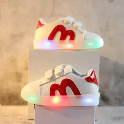 Ypyuna мода мальчиков обувь с подсветкой 2018 новый бренд Дизайн дети света до кроссовки для девочек светящиеся кроссовки Tenis Infantil