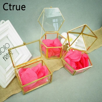 

Romantic wedding bridesmaid holds ring box Geometrical Clear Glass Jewelry Box Jewelry Organize Holder wedding decoration