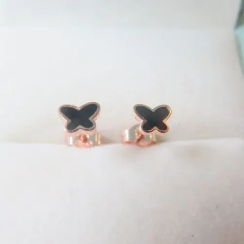 

Solid 18K Rose Gold Stud Earrings Lovely 6mm Butterfly Stud Earrings