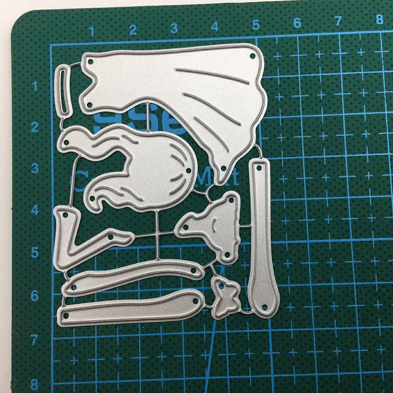 girl metal cutting dies