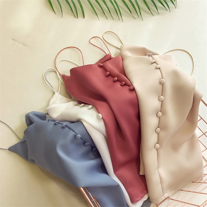Günstige Neue Art Und Weise Plus Größe Frauen Basierend Vintage Satin Weste Dame V ausschnitt Seide Tank Ärmelloses T Shirt Sommer Outfits Dünne Tops WZ813