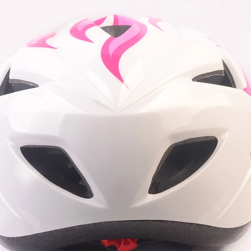 Ultralight Kids Bicycle Helmet Children's Safety Cycling Skating Helmet Child Outdoor Sports Protect Gear Bike Equipment 4 Color