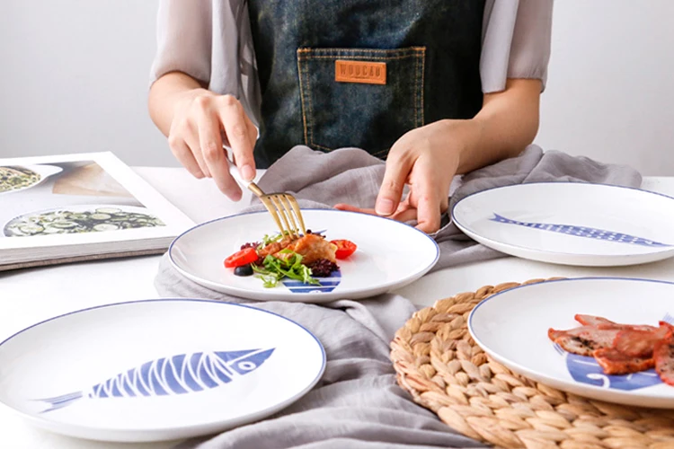 8 Inch Ceramic Flat Plate Bone China Dishes Cute Fish Pattern Porcelain Dinner Dinning Plate Salad Dessert Dish Tray Tableware Gift Dinnerware (9)