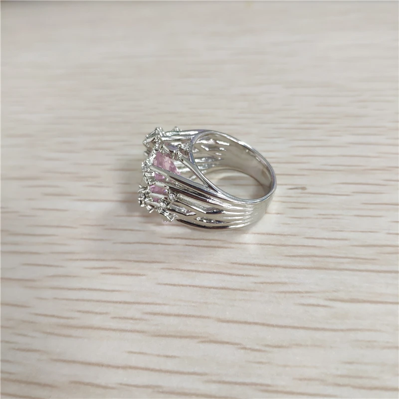 Pink Stone Anniversary Ring Charm Silver Color Ring White Crystal Wedding Rings for Women Jewelry Anillos Mujer Bague O5P008