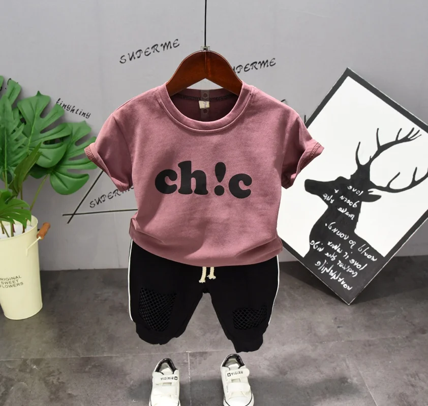 

2019 Summer Children kid's boys Simple letter print short sleeve t-shirt +Mesh hole patchwork shorts 2 pcs Clothes Set C2296