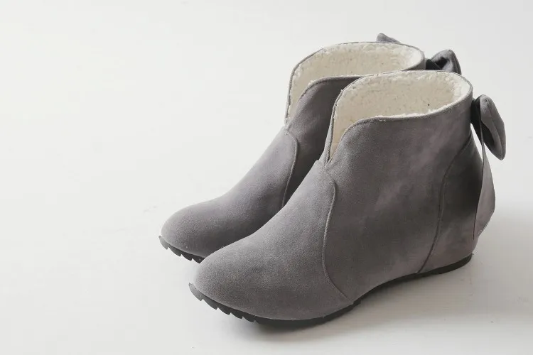 Высококачественные женские зимние ботинки; коллекция года; сезон весна-осень; ботильоны на шнуровке; Повседневная брендовая зимняя обувь; женские ботинки из плюша; 8095