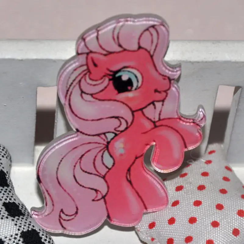 

1pcs My little Baoli Poni Horse Unicorn Icon Harajuku Acrylic Badges Backpack Pins Clothes Sticker Anime Brooch Party gifts