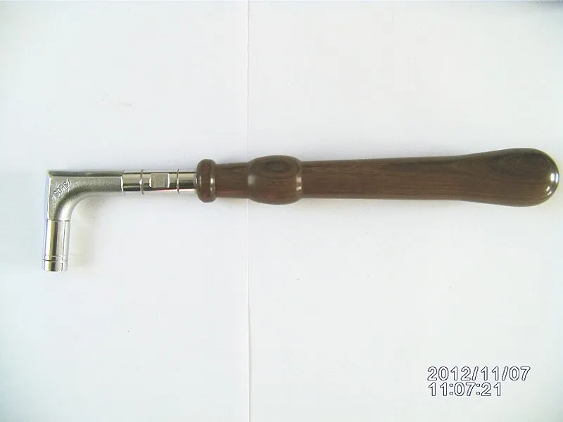 TThe piano tuning tool Tuning the wrench Tuning the wrench Red wooden