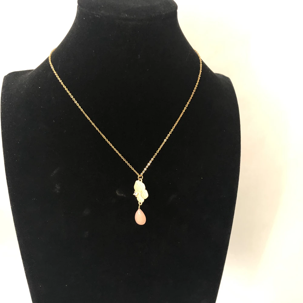 

PINK ENERGY STONE SMALL PENDANT NECKLACE FOR WOMEN GIRL BEST FRIENDS NEW ARRIVAL PENDANT NECKLACE JEWELRY
