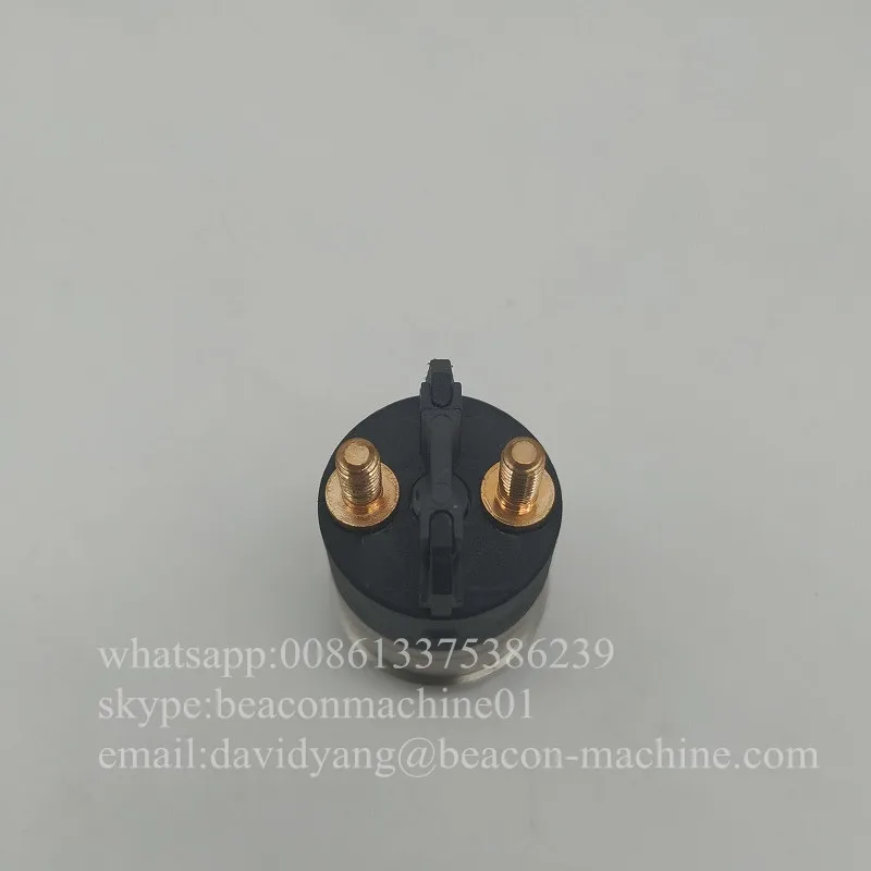 F00RJ02697 (4)_