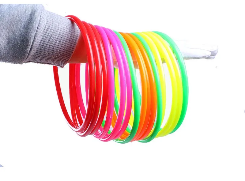 

17cm 10pcs Outdoor Colorful Plastic Hoopla Rings Throwing Circles For Kid Fun Sport Toy Grasping/movement Ability Developing