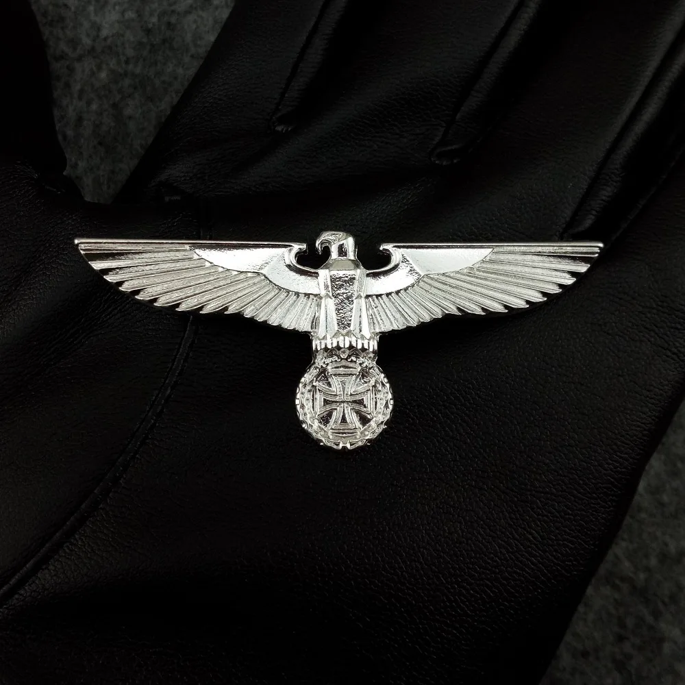 

Germany Medal World War II Silver German Eagle Military Brooches Pin Army Badge Souvenir