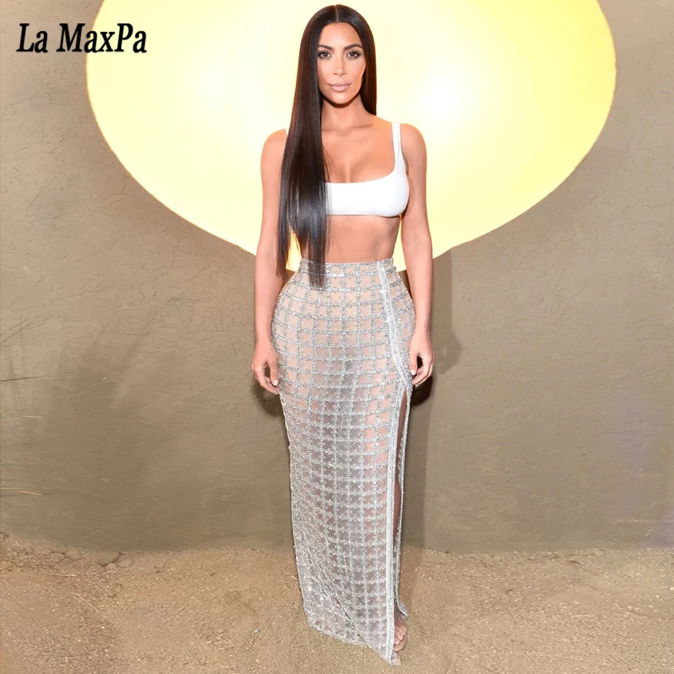 Kim-Kardashian-Balmain-Skirt-Bra.webp