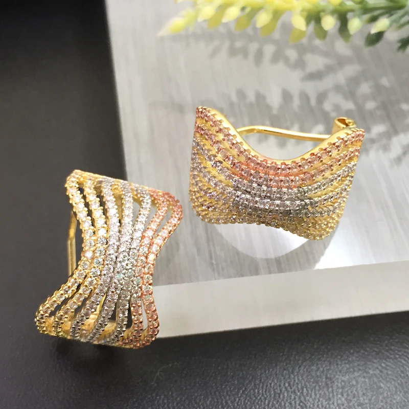 

Lanyika Fashion Jewelry Lrregular Distinctive Ear Loops Micro Plated Wedding Party Earrings Romantic Bridal Daily Best Gift
