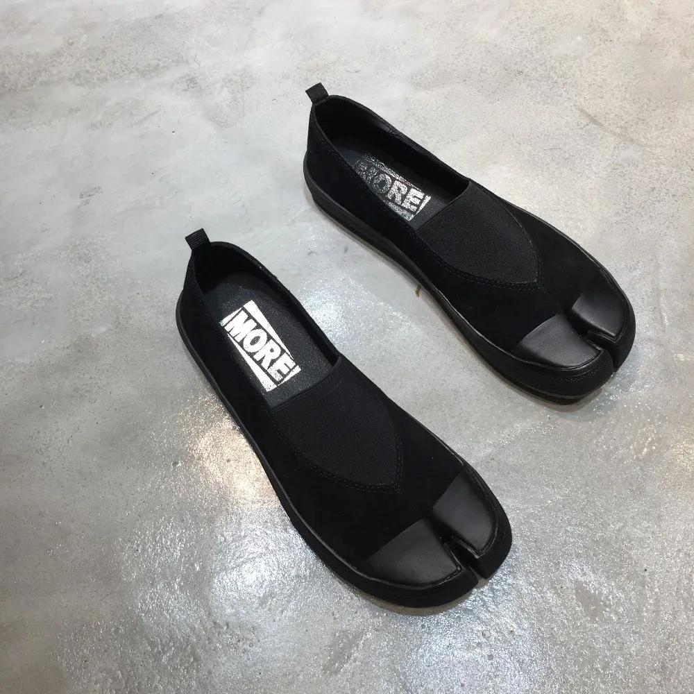 

Cakucool New Vintage Leisure Flat Shoes Women Tabi Ninja Casual Flats Separate Toe Slip On Suede Leather Lazy Shoes Loafer Black