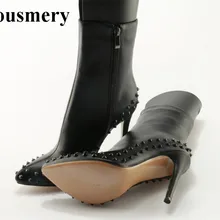 Женские зимние модные ботинки с острым носком на высоком каблуке-шпильке из черной кожи ботильоны на высоком каблуке с заклепками классического дизайна