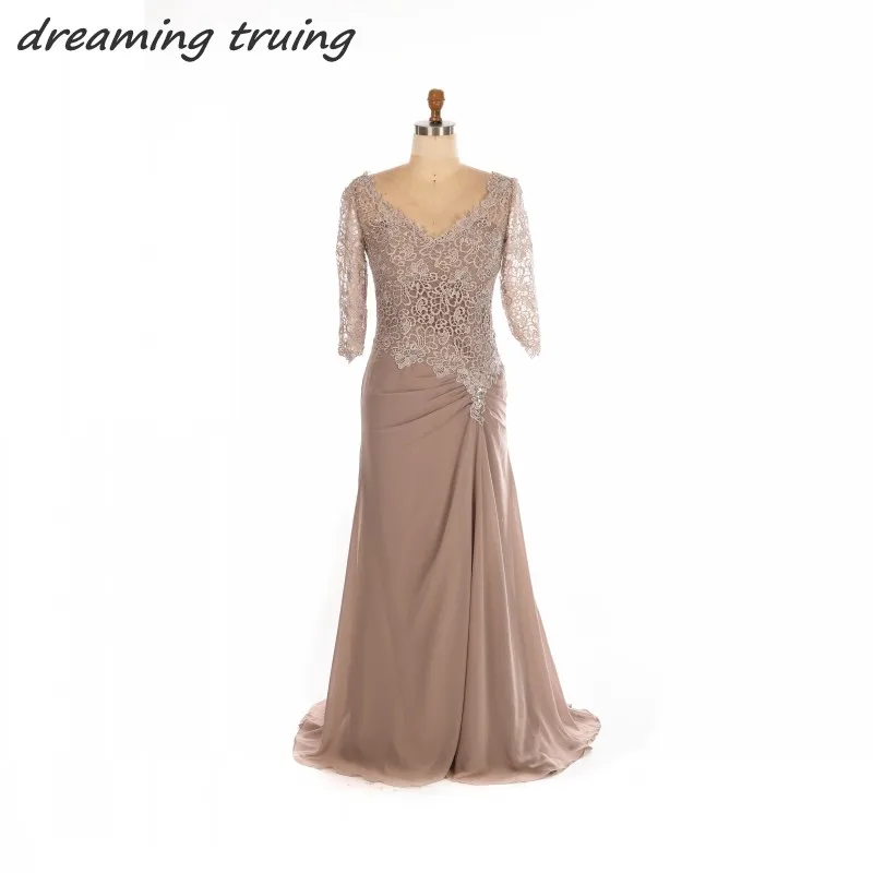

Gray Long Evening Dress With Lace Half Sleeves Plus Size Mother Of The Bride Dresses V Neck Back Women Wedding Party Gowns