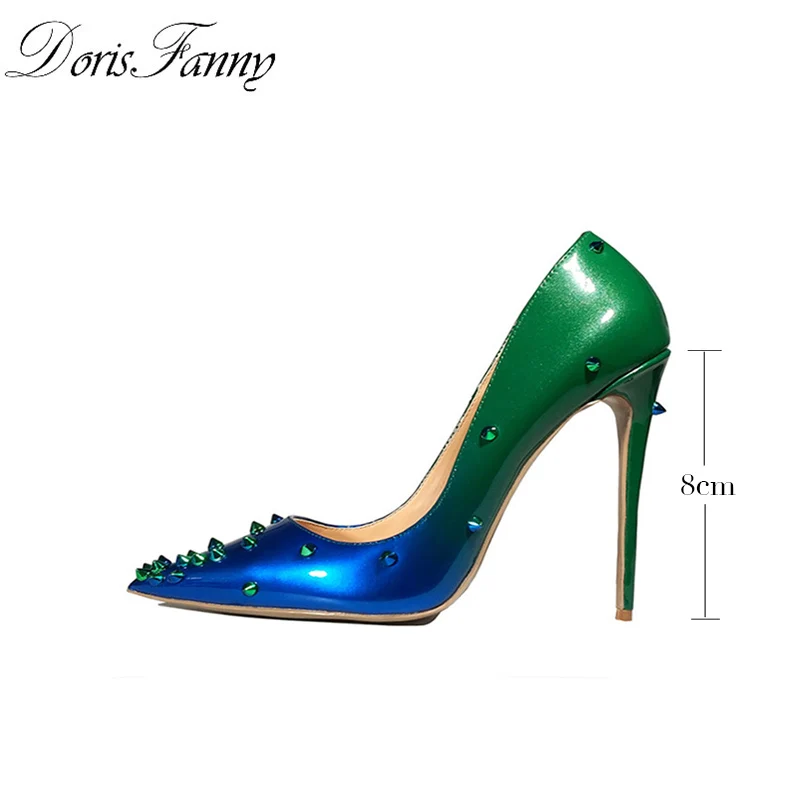 DorisFanny/туфли из лакированной кожи на каблуке женские туфли-лодочки с острым носком туфли с заклепками для свадебной вечеринки женские туфли на шпильке, Размеры 35-45 - Цвет: green and blue 8cm