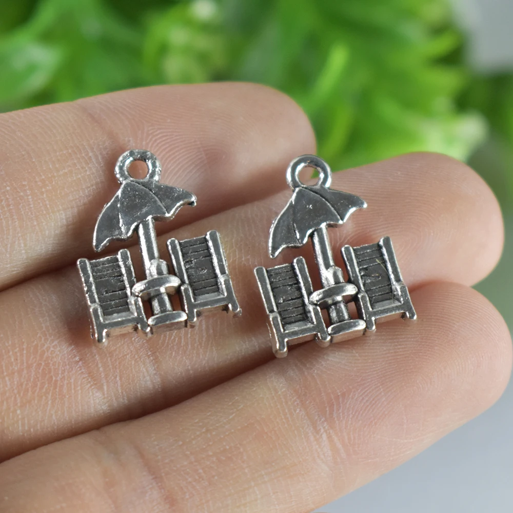 

8pieces 15x10mm Antique Silver Charms Pendant Beach chair