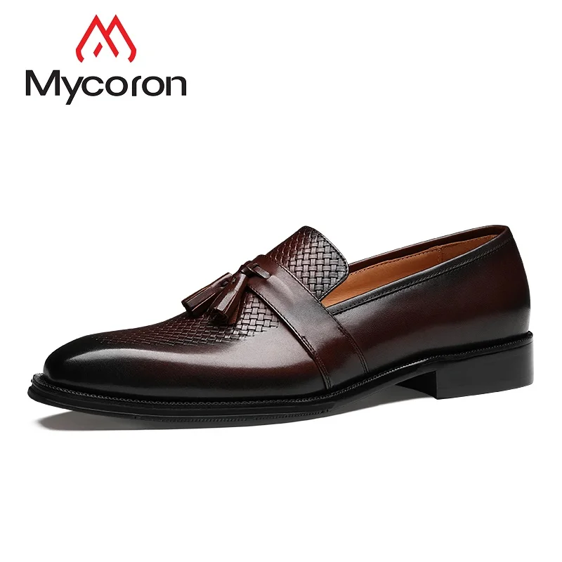 

MYCOLEN Minimalist Design Leisure Mens Dress Shoes Genuine Patent Leather Shoes Pointed Toe Wedding Men Shoes Sapatos Masculinos