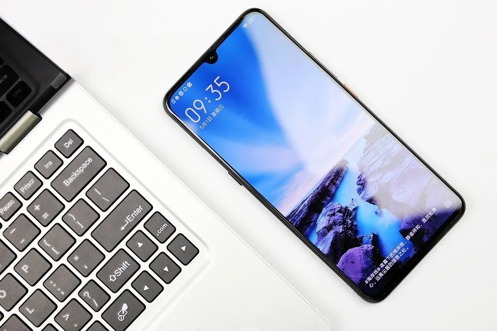Смартфон Vivo IQOO Snapdragon 855 Android 9 0 6 41 дюйма FHD 128 х1080 8 + Гб сканер отпечатка пальца NFC Face