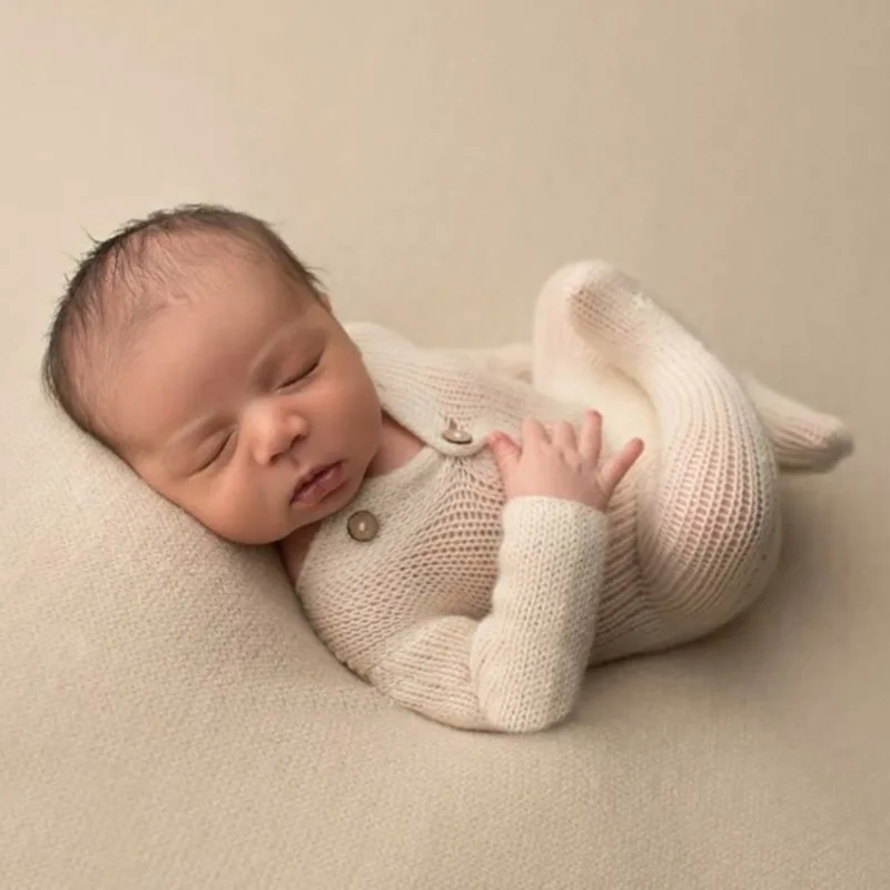 

Newborn Baby Photography Props Knitted Costume Baby Accessories White Sweater Jumpsuits Baby Photo Prop Newborn Fotografia