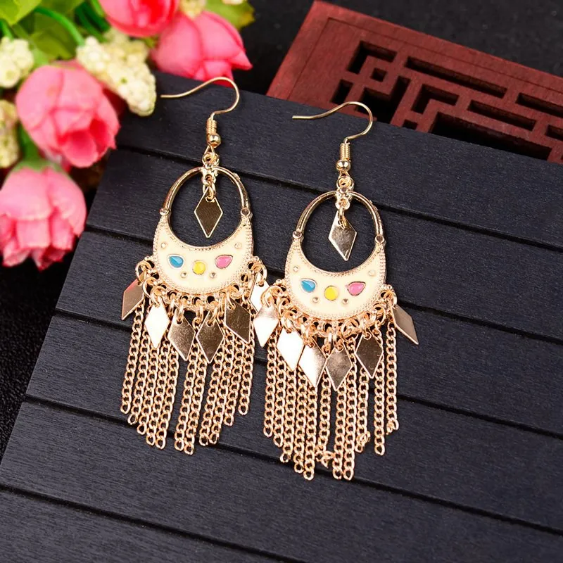 

DOUVEI 2019 Oval Shape Gold Chain Long Ladies Earrings Vintage Indian Jhumka Gypsy Antique Oval Oil Drip Drop Earrings HXE079