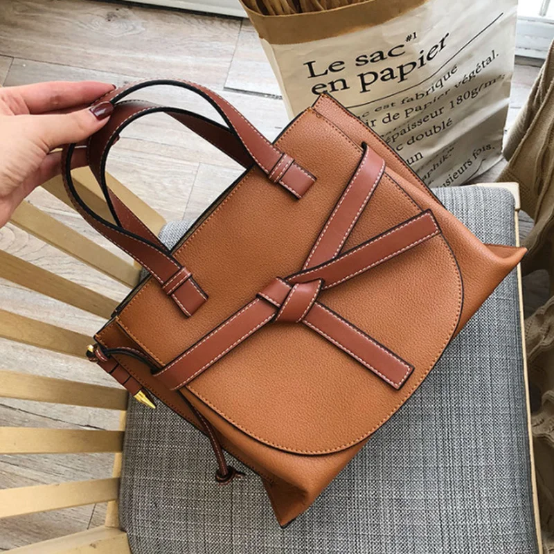 

Genuine Bga Bucket Bag 2019 Winter New Retro Caramel Brown Knot Single Shoulder Shoulder Spanning Handbag Leather Lady Bag
