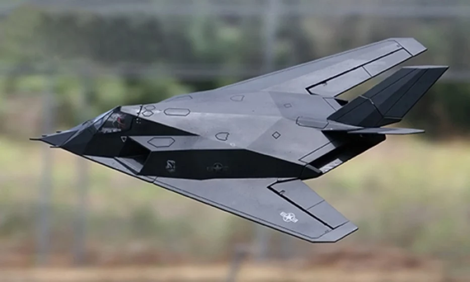 

Scale SkyFlight LX Jet 70MM EDF RC F117 Nighthawk RTF Model Aerobatic Plane TH03066