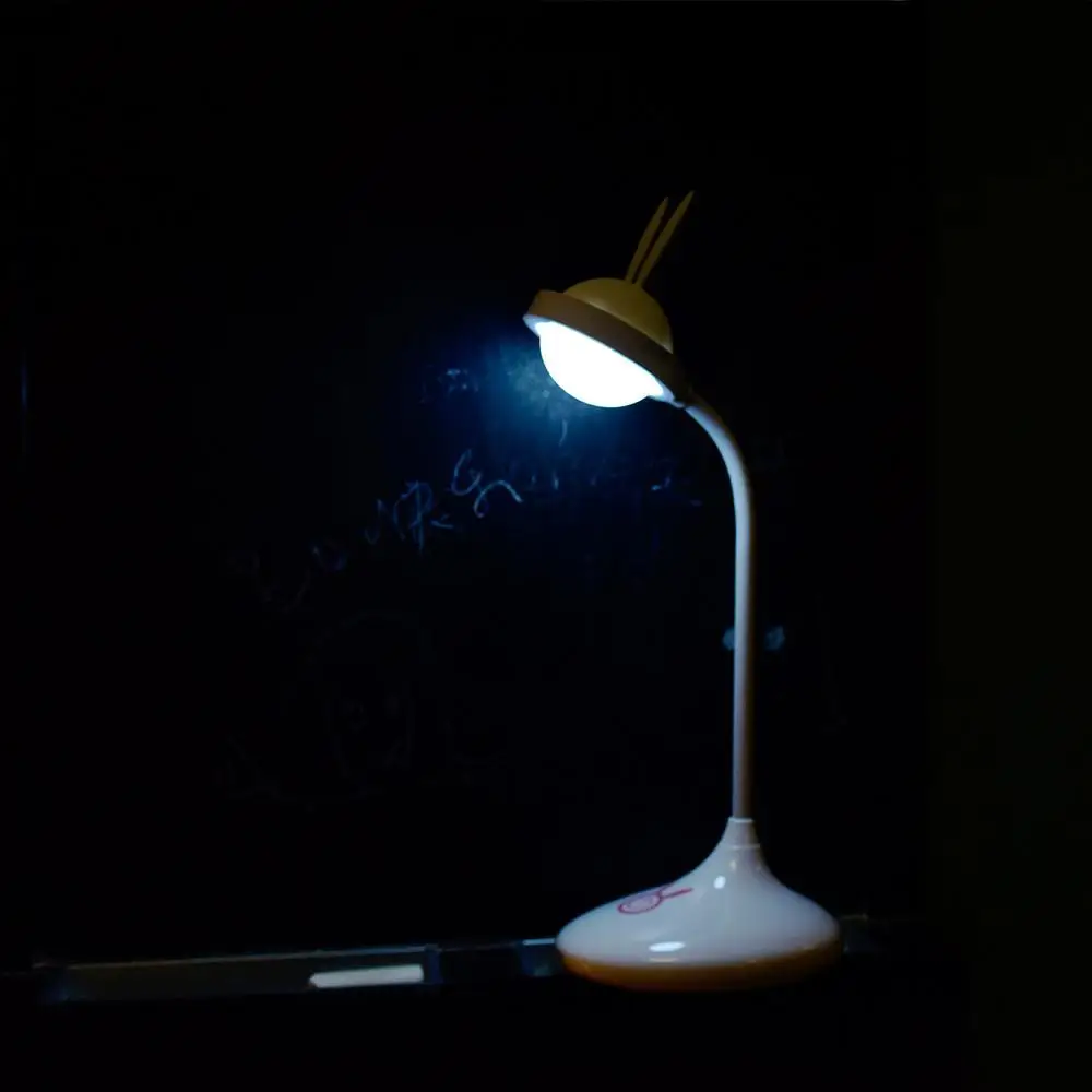 AKDSteel Touch Сенсор Кролик Настольная лампа с регулируемым 2 свет Цвет зарядка через usb милые Чтение Night Light Украшение