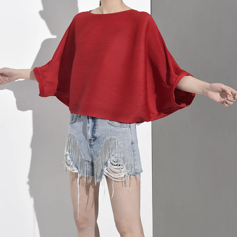 Red LANMREM New Spring Summer Round Neck Three-quarter Sleeve Black Loose Big Size Pleated T-shirt Women Fashion Tide YE1120 - Color: Red