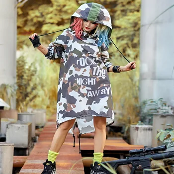 

2019 New Women Trench Coat Green Printed Camouflage Oversize Hooded Windbreaker Long Coat Irregular Hip Hop Dance Clothes