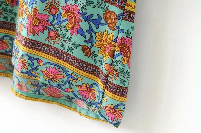 4556361824_1832055227