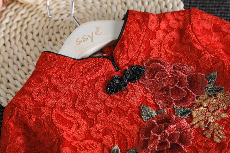 2017 весеннее кружевное платье принцессы с вышивкой и длинными рукавами для