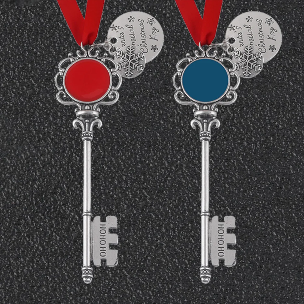 

SG 10Pcs Santa's Speclal Christmas Magic Key Wand Stick Pendants Keychains Hang Christmas Tree Keyring Choker Xmas Jewelry Gift