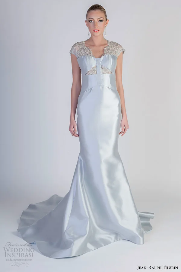 Silver mesh may be used for gathered skirt silver dresses, for covering the neckline and arms of sweetheart bodice styles or as a silver overlayer for highlighting charcoal gray. Sheer silver fabrics shine radiantly against the skin and add a draped appearance to silver dresses.
