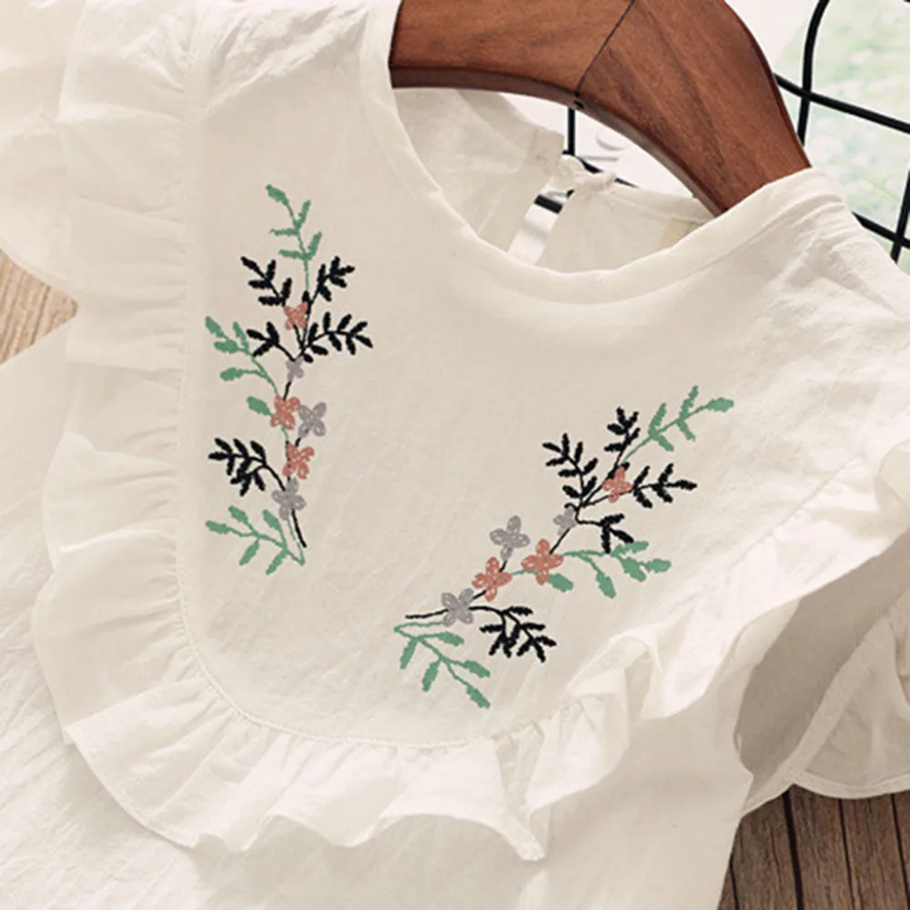 Girls Clothing Sets Summer Fashion Floral T-shirt Vest+Belt Shorts Pants Set Vetement Enfant Fille Meisjes Kleding Summer 2019 Girls Clothing Sets Summer Fashion Floral T-shirt Vest+Belt Shorts Pants Set Vetement Enfant Fille Meisjes Kleding Summer 2019